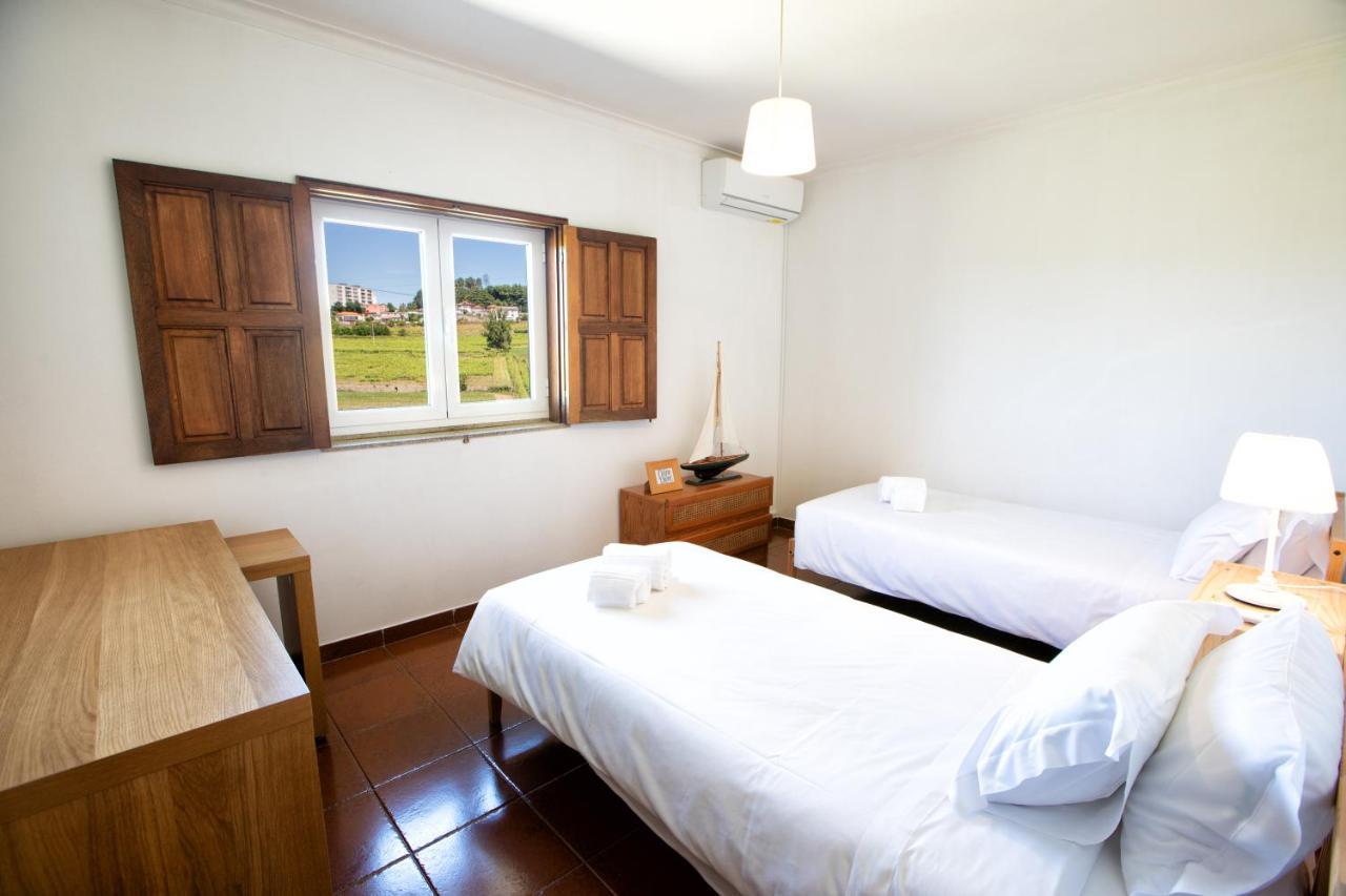 Villa Quinta De Carvalhal - Casa Da Vinha à Guimarães Extérieur photo